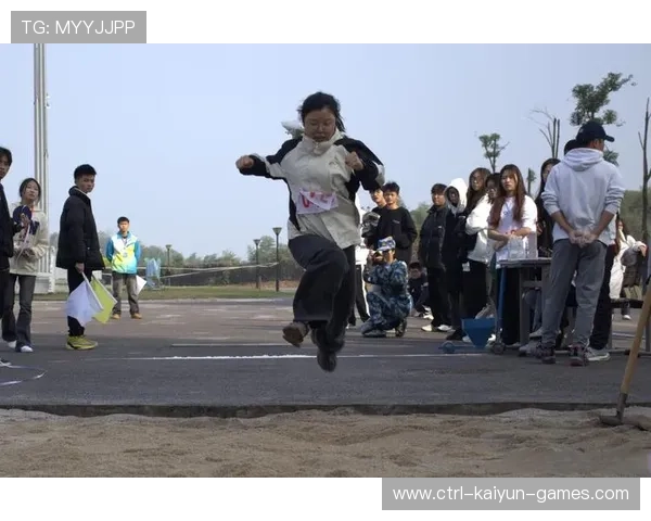 跳远助跑与起跳协调训练方案：突破技巧瓶颈，迈向卓越飞跃