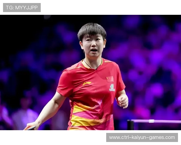 孙颖莎小组赛遭遇长胶高手巴特拉,海口五源河馆上演攻削大战 孙颖莎小组赛遭遇长胶高手巴特拉,海口五源河馆上演攻削大战